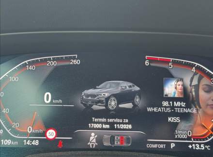 BMW - X6
