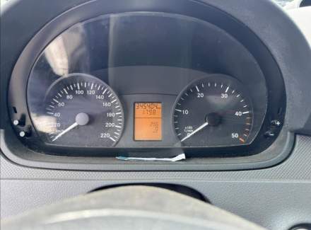 Mercedes-Benz - Vito