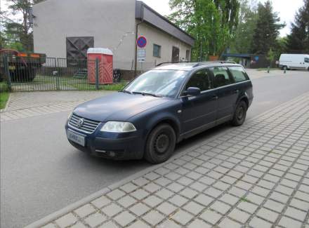 Volkswagen - Passat
