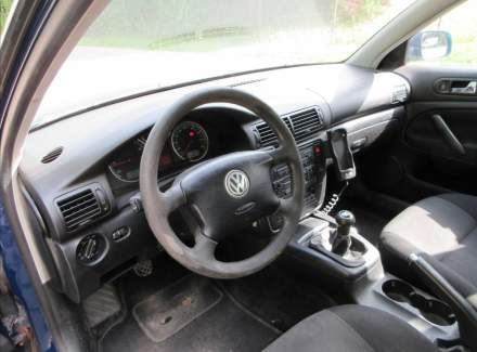 Volkswagen - Passat