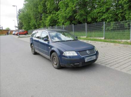 Volkswagen - Passat