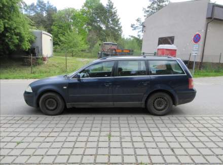 Volkswagen - Passat