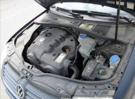 Volkswagen - Passat