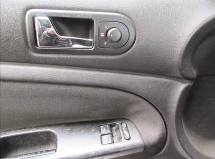 Volkswagen - Passat