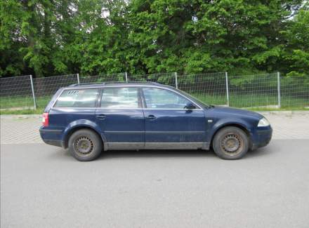 Volkswagen - Passat