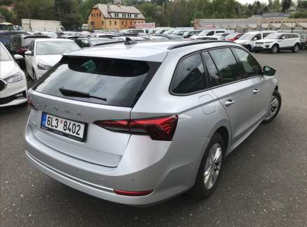 Škoda - Octavia
