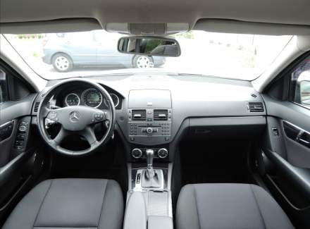 Mercedes-Benz - C-class
