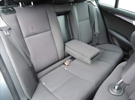 Mercedes-Benz - C-class