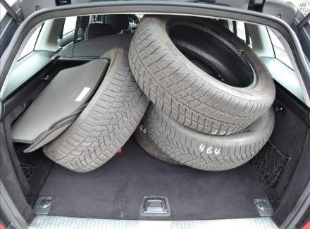 Mercedes-Benz - C-class