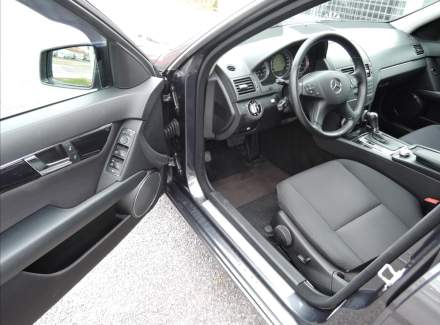 Mercedes-Benz - C-class