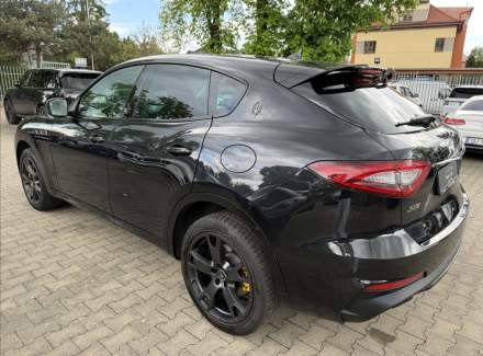 Maserati - Levante