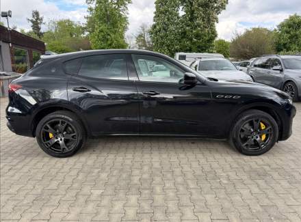 Maserati - Levante
