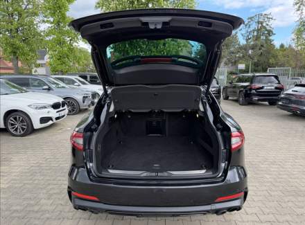 Maserati - Levante
