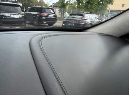 Maserati - Levante