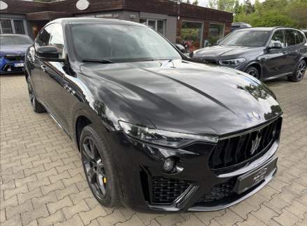 Maserati - Levante