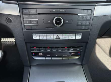 Mercedes-Benz - E-class