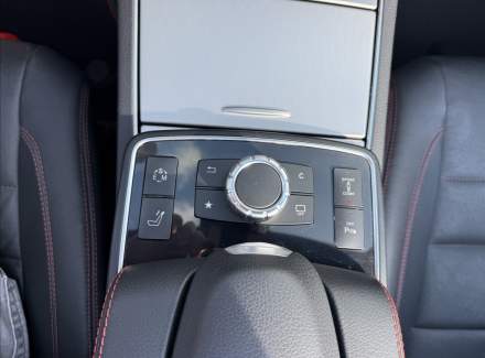 Mercedes-Benz - E-class