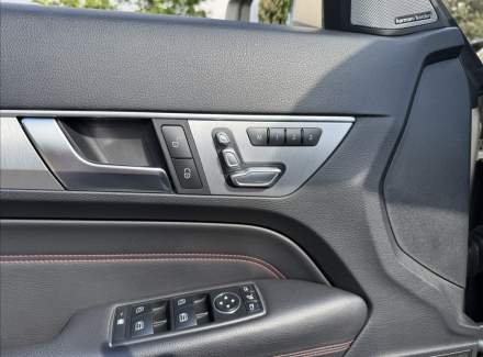 Mercedes-Benz - E-class