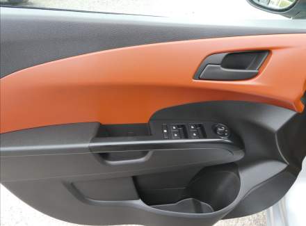 Chevrolet - Aveo
