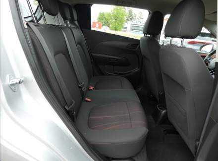Chevrolet - Aveo