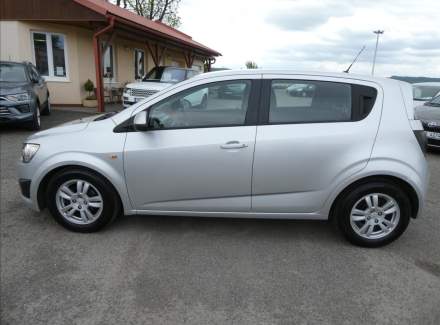 Chevrolet - Aveo