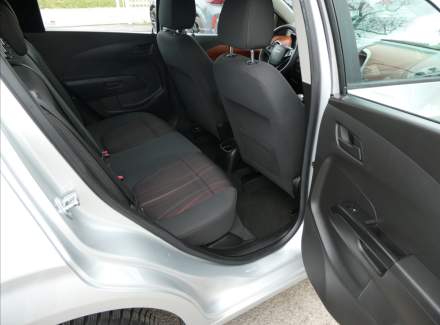 Chevrolet - Aveo