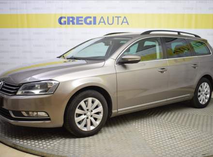 Volkswagen - Passat