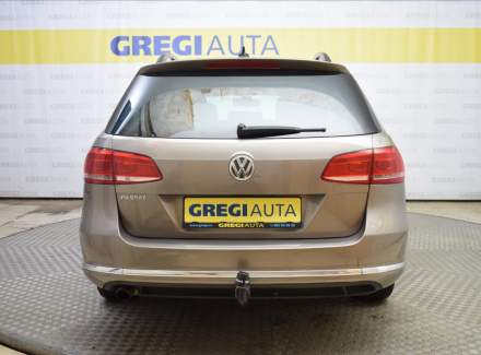 Volkswagen - Passat