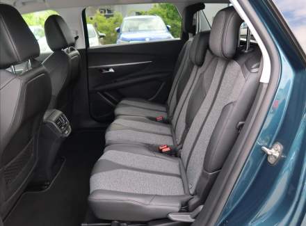 Peugeot - 5008