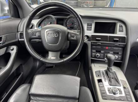 Audi - A6