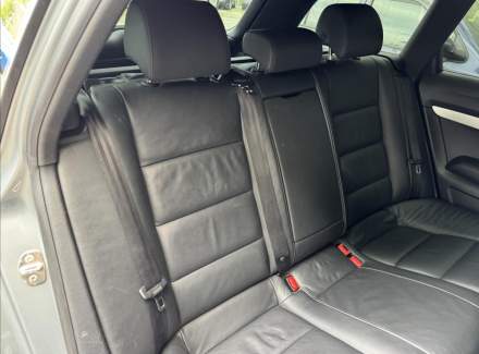 Audi - A6