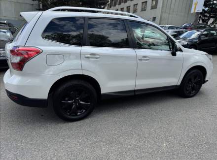 Subaru - Forester