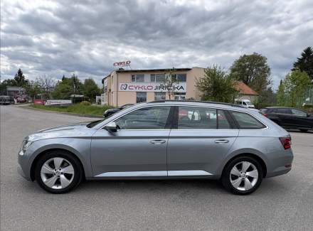 Škoda - Superb