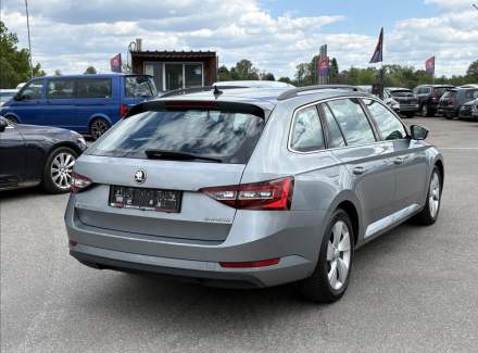 Škoda - Superb