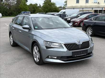 Škoda - Superb