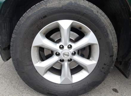Nissan - Navara