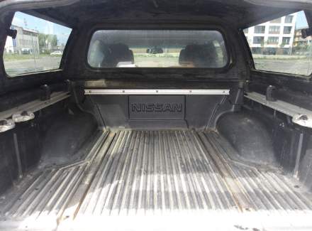 Nissan - Navara