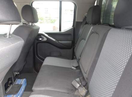 Nissan - Navara