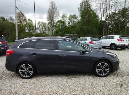 Kia - Cee'd