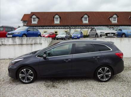Kia - Cee'd