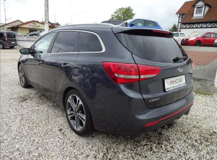 Kia - Cee'd