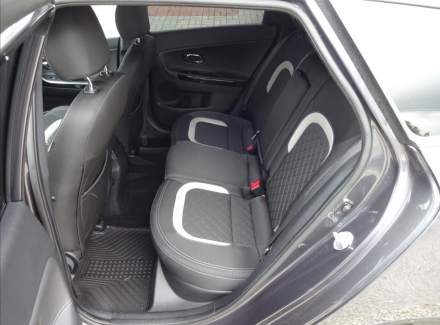 Kia - Cee'd