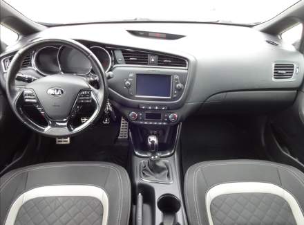 Kia - Cee'd