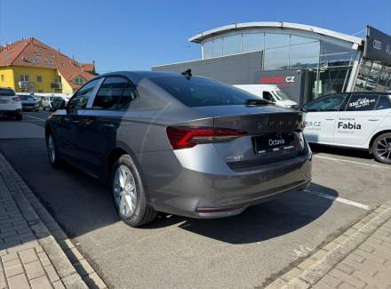 Škoda - Octavia