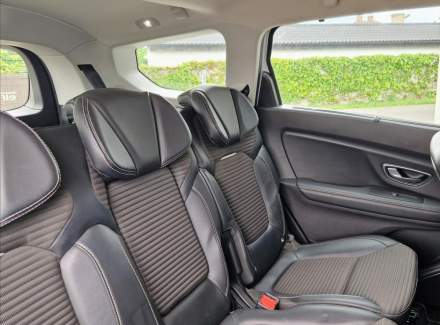 Renault - Scenic