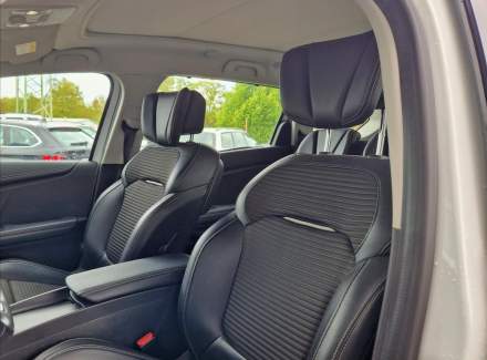 Renault - Scenic