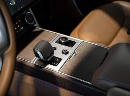Land Rover - Range Rover