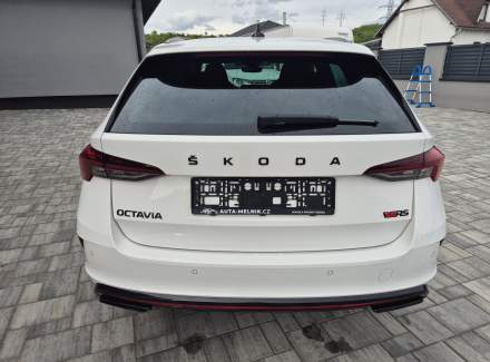 Škoda - Octavia RS 2.0 TSI (245 Hp) DSG