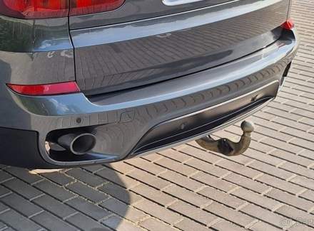 BMW - X5