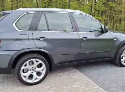 BMW - X5